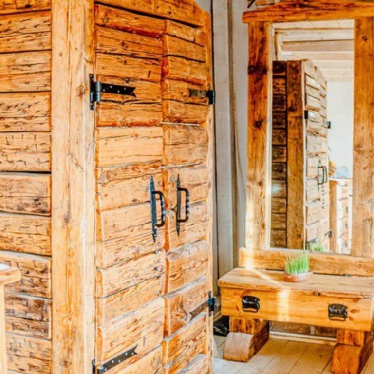 Old Wine House - Montenegro - Family Room - 22