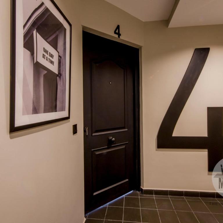 Vista a Madrid para 7 en Santa Ana 20 E2 - Apartamento - 23