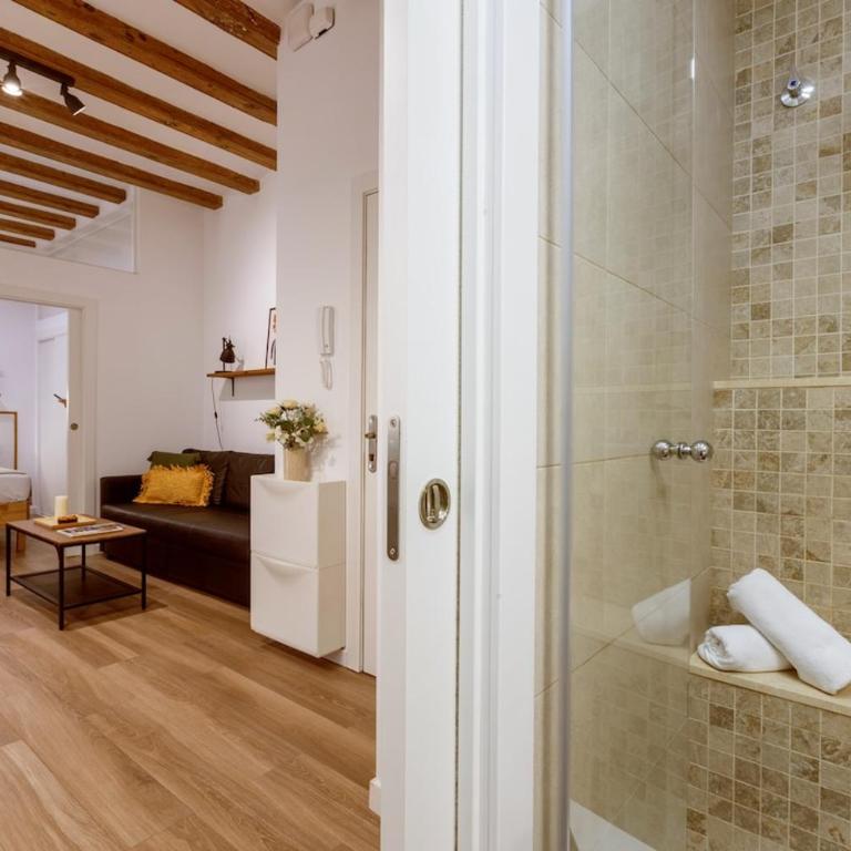 Lodging Apartments Almirall Beach 12 - One-Bedroom Apartment - 32