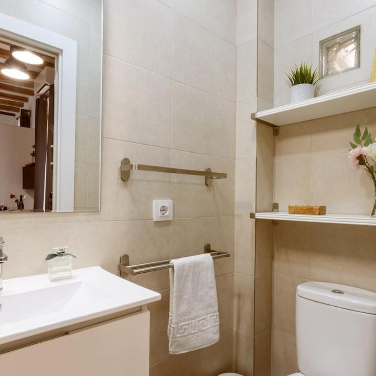 Lodging Apartments Almirall Beach 12 - One-Bedroom Apartment - 8
