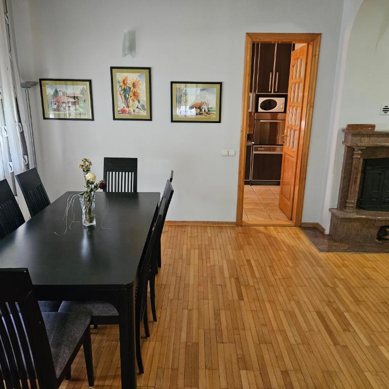 Zora apartment - Three-Bedroom Apartment - 10