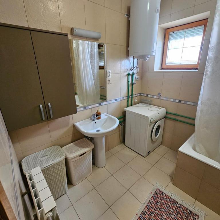 Zora apartment - Three-Bedroom Apartment - 17
