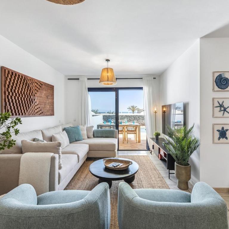 Villa Azur by Aura Villas - Three-Bedroom Villa - 14