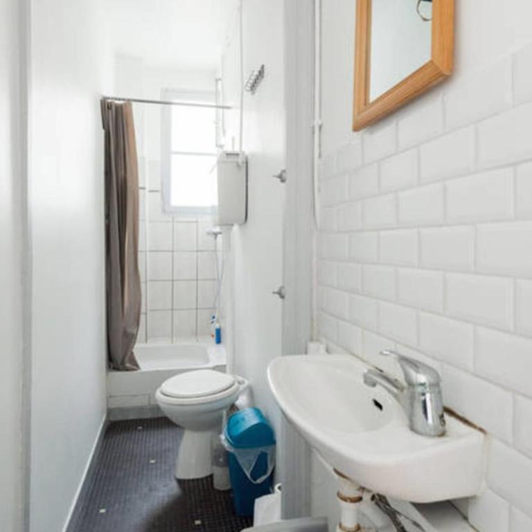Bright apartment of 41m2 in the 10th -Paris - Appartement - 8