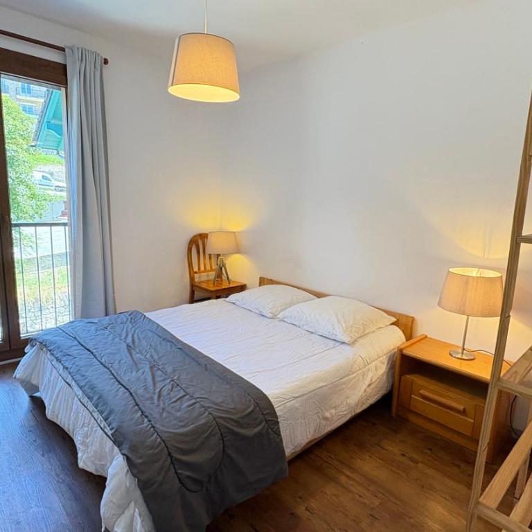 Confortable appartement familial, vue, baignoire - Appartement - 10