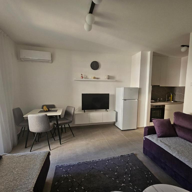 Rozino Budva - Studio with Balcony - 1