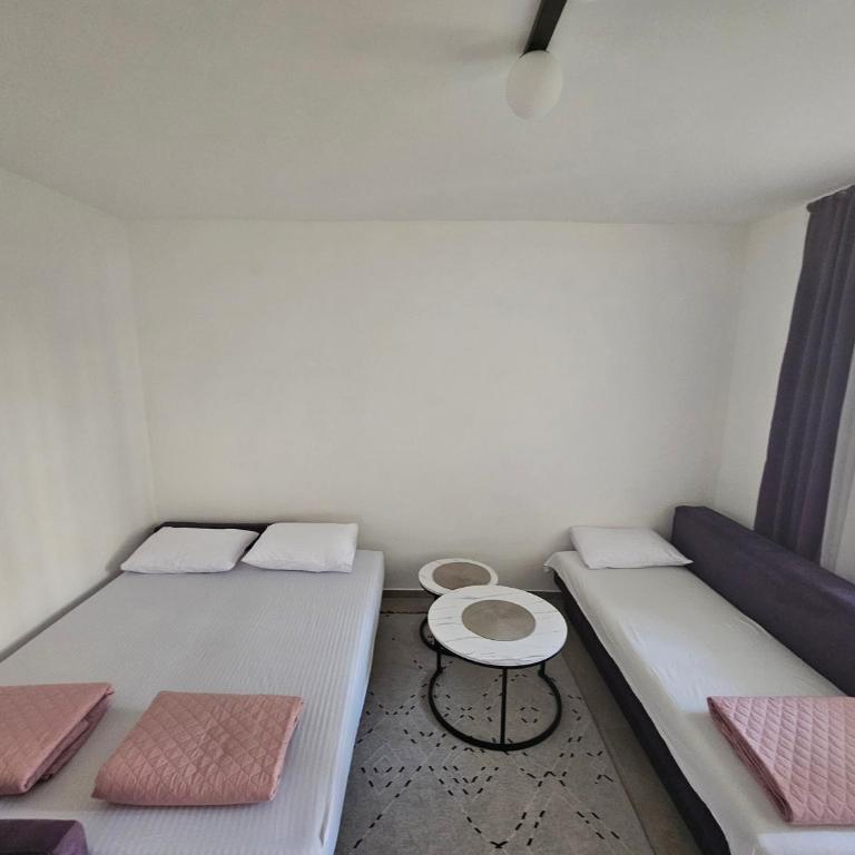 Rozino Budva - Studio with Balcony - 2