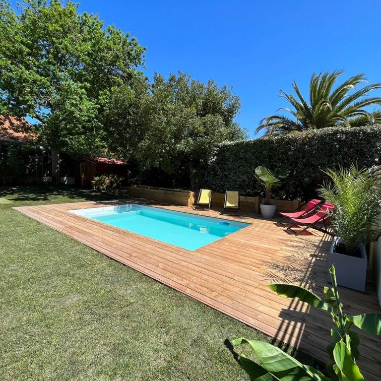 Maison familiale avec piscine proche plage - Casa de 5 dormitorios - 23
