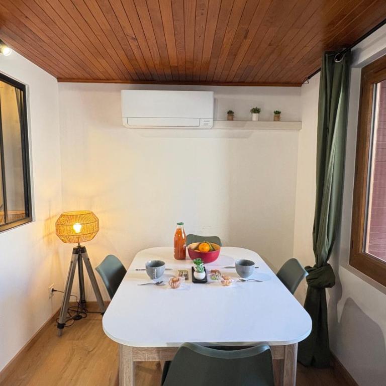 Au calme, proche Font Romeu, randonnée, - Appartement 1 Chambre - 10