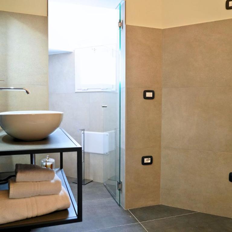 Palazzo Sozzi Luxury - ANTICO SPLENDORE nel CUORE di OSTUNI - King Room with Spa Bath - 42