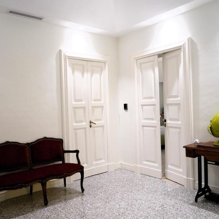 Palazzo Sozzi Luxury - ANTICO SPLENDORE nel CUORE di OSTUNI - King Room with Spa Bath - 18