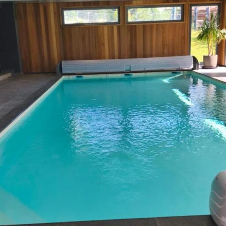 Apartment with balcony 10 min walk from the slopes - Apartment - 6