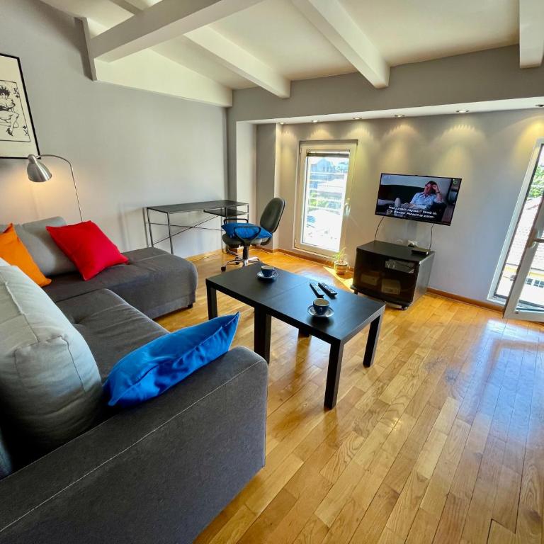 Mirabel - One-Bedroom Apartment - 3