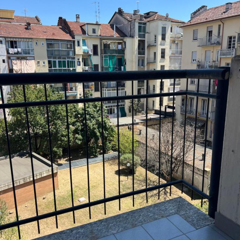 Turin Bicerin White - Studio Apartment with One Double Bed - 17