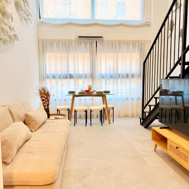 DozZze Romeo - Maisonette - 2