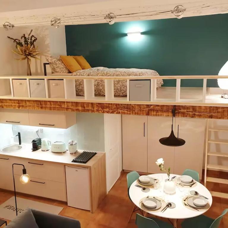 Studio Mezzanine Cosy - One-Bedroom Apartment - 4