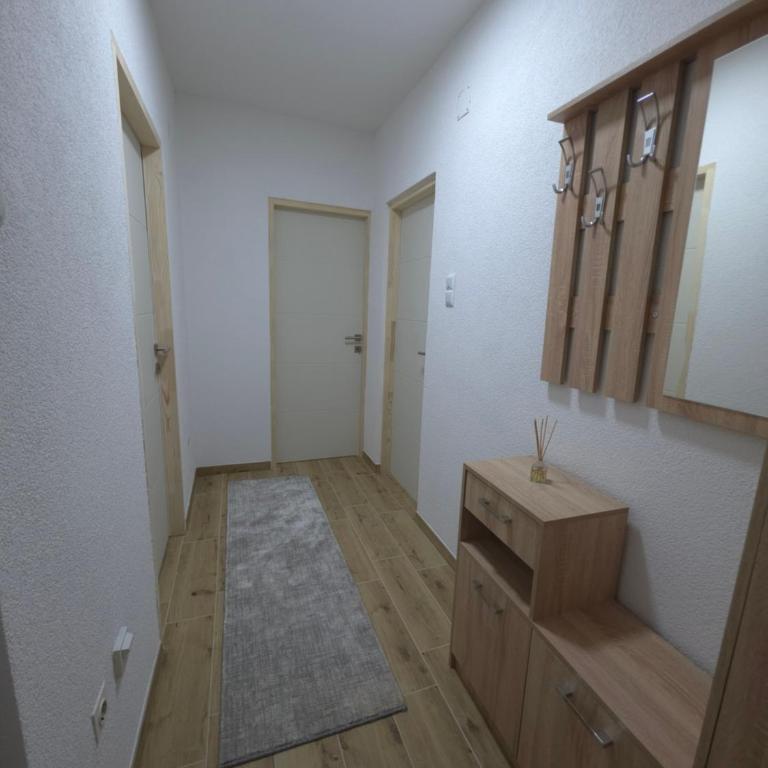 Lux Una City - One-Bedroom Apartment - 11
