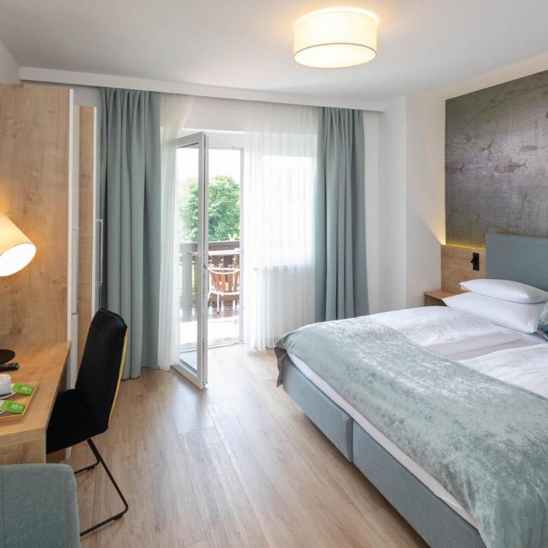 Hotel Garni Wurzer - Doppelzimmer mit Balkon ohne Seeblick - 3