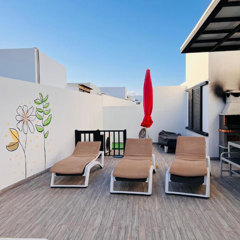 Playa Blanca , Koldos beach house - Three-Bedroom Villa - 36