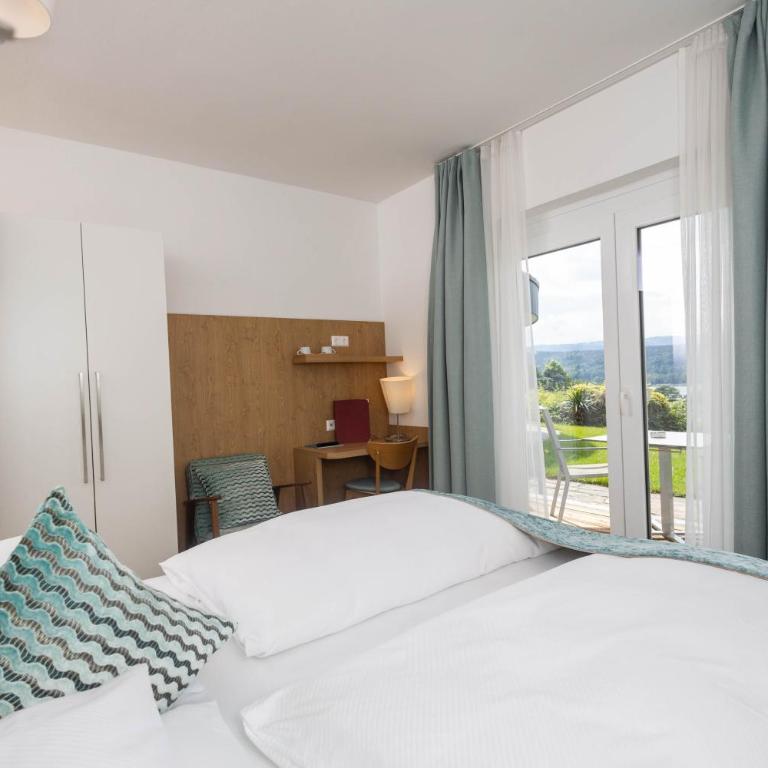 Hotel Garni Wurzer - Doppelzimmer mit Seeblick - 1