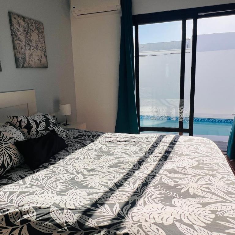 Playa Blanca , Koldos beach house - Three-Bedroom Villa - 53