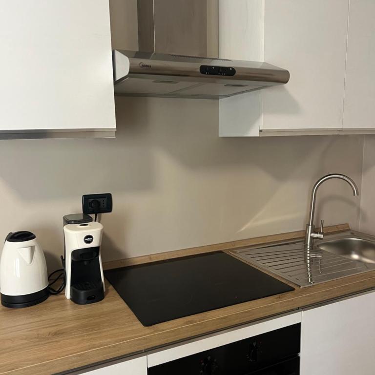 Turin Bicerin White - Studio Apartment with One Double Bed - 14