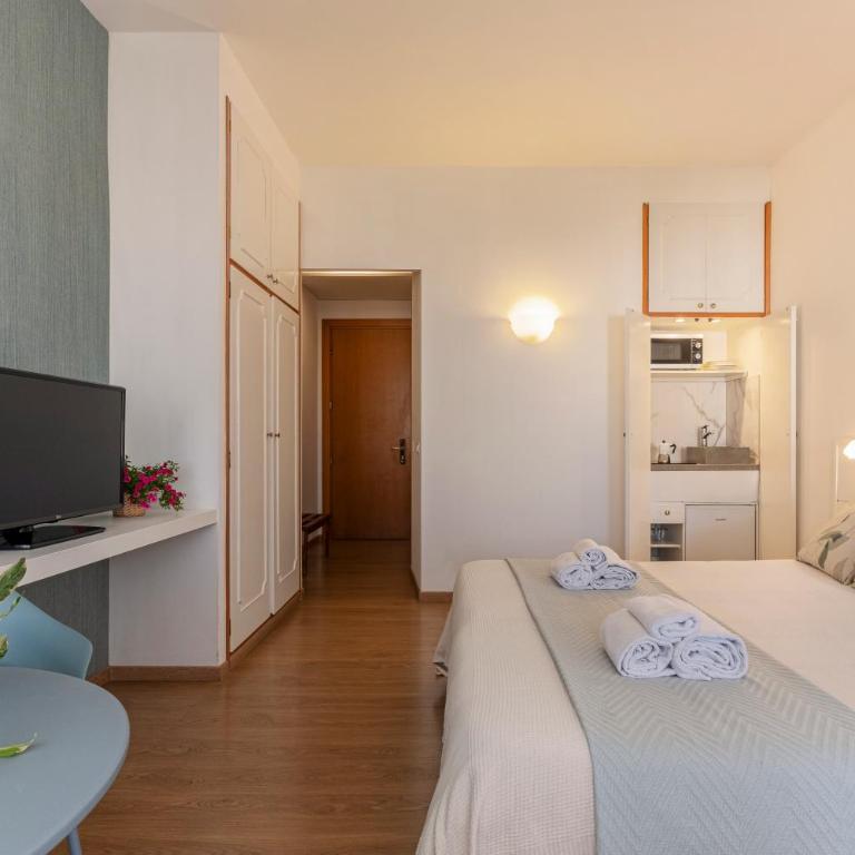 Marbela Apartments & Suites - Superior Studio - 6