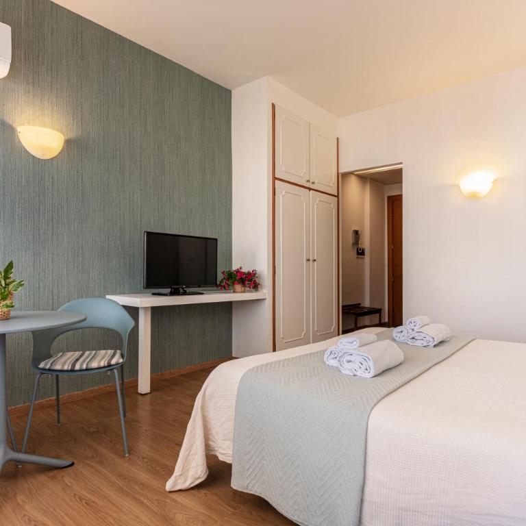 Marbela Apartments & Suites - Superior Studio - 1