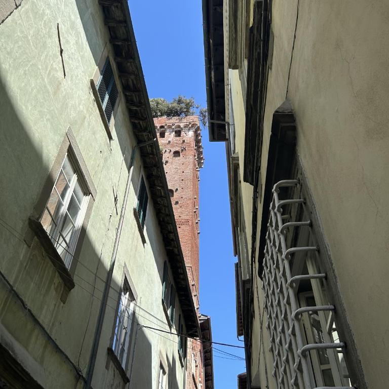 Guinigi House - Appartamento con 2 Camere da Letto - 43