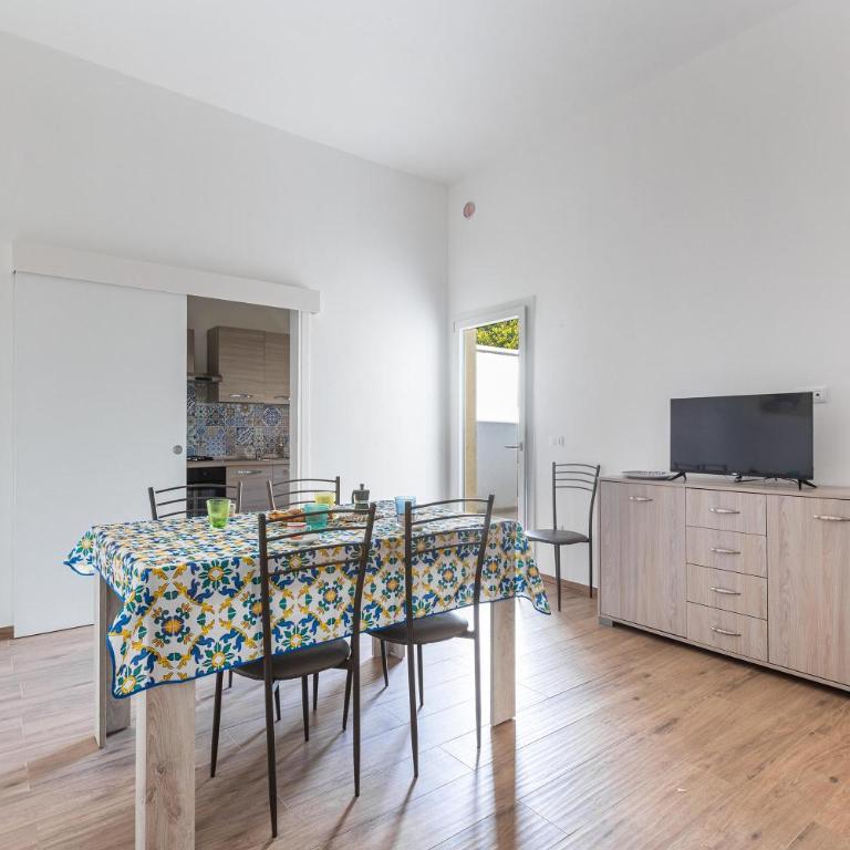 Athena Apartments Comfort by BarbarHouse - One-Bedroom Apartment - 7