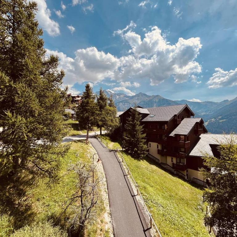 Vallandry: Apt 2 pièces 34m², 4 pers, proche pistes et centre, casier à skis - Appartement 1 Chambre - 13