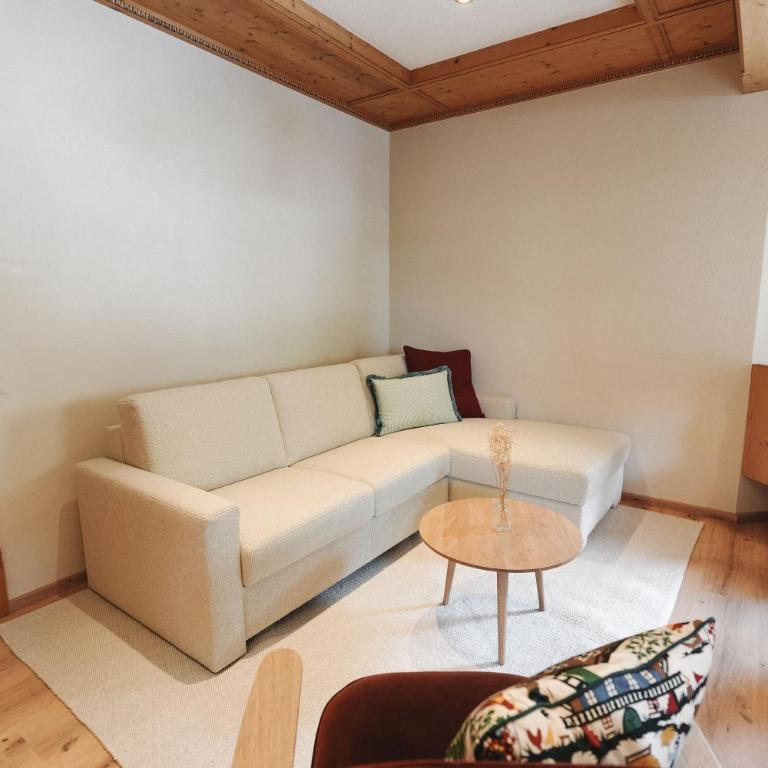 Alpenschlössl Boutique Appartements & Rooms - Deluxe Apartment mit 2 Schlafzimmern - 3