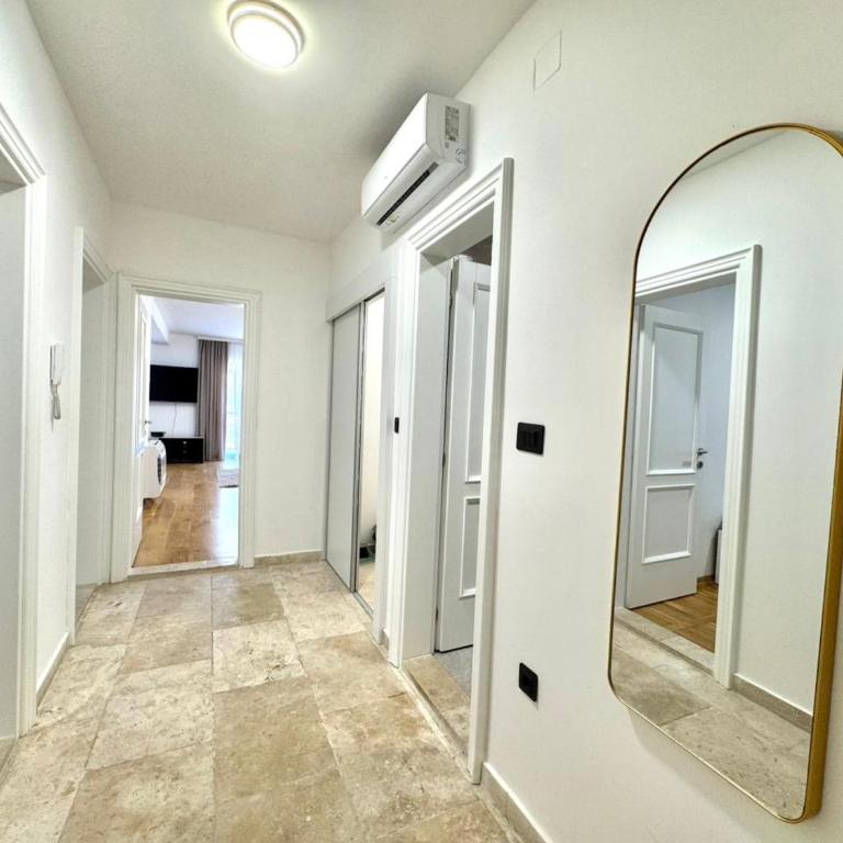 Sunny Bay Apartments - Porodični Apartman sa 2 Spavaće Sobe - 10