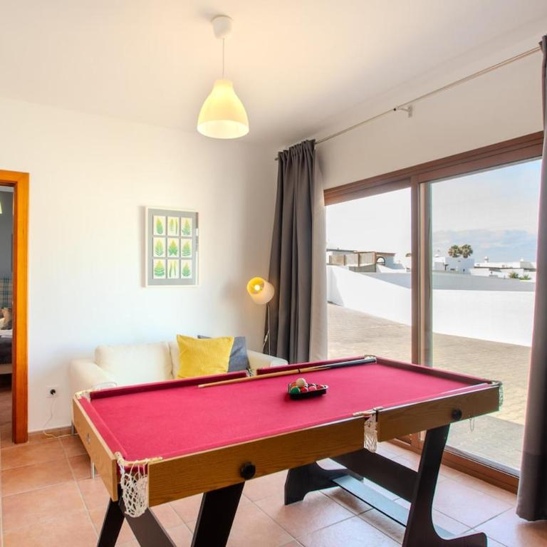 Casa Serena Panoramic Views, AC and Pool - Three-Bedroom House - 28