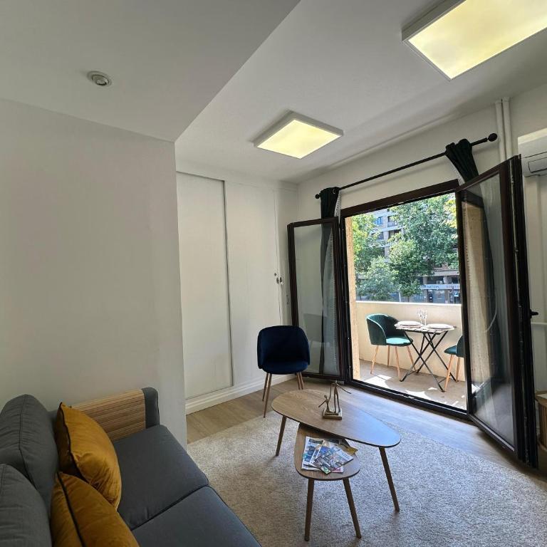 L'étape Aixoise - appartement climatisé terrasse centre ville Rotonde cours Mirabeau allées provençales - Apartment mit 1 Schlafzimmer - 1