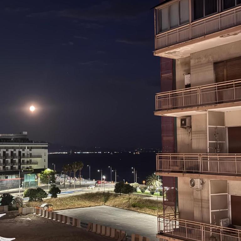 Meraviglia B&B - Salerno Centro Close to the Station and Pier - Camera Quadrupla con Vista Mare - 10