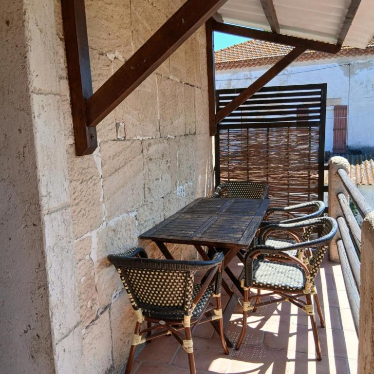 Mas d'Alivon - Chambre Familiale avec Balcon - 8
