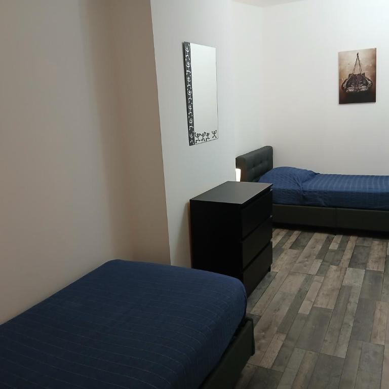 Mas d'Alivon - Chambre Familiale - Vue sur Jardin - 6