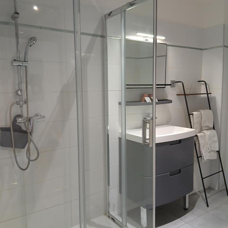 Mas d'Alivon - Chambre Familiale Standard - 8