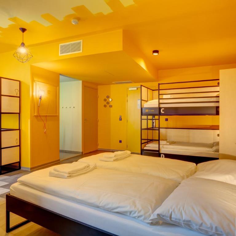 MEININGER Hotel Lyon Centre Berthelot - Chambre avec 5 Lits - 5