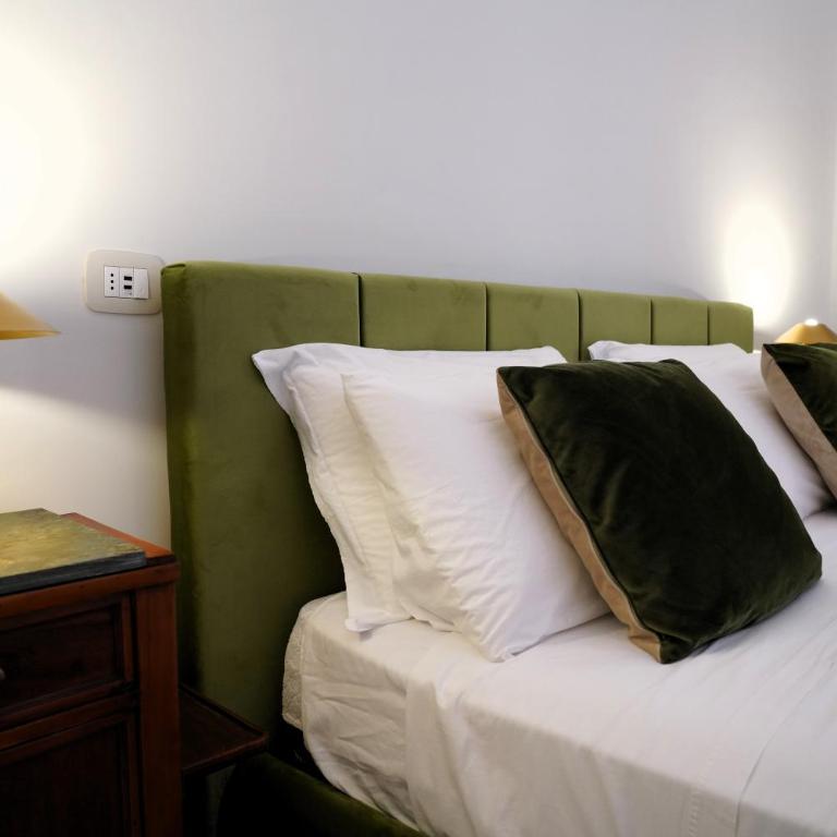 Palazzo Sozzi Luxury - ANTICO SPLENDORE nel CUORE di OSTUNI - Deluxe Double Room with Bath - 32