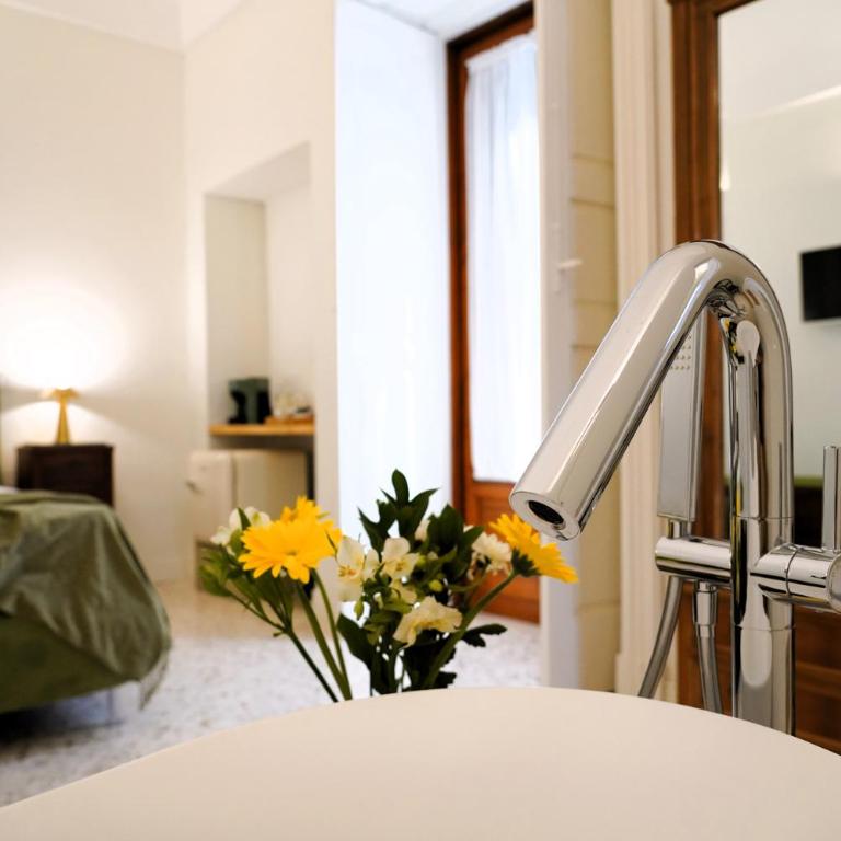 Palazzo Sozzi Luxury - ANTICO SPLENDORE nel CUORE di OSTUNI - Deluxe Double Room with Bath - 39