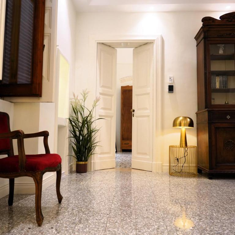 Palazzo Sozzi Luxury - ANTICO SPLENDORE nel CUORE di OSTUNI - King Room with Spa Bath - 22