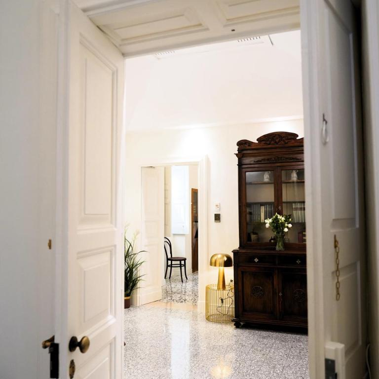 Palazzo Sozzi Luxury - ANTICO SPLENDORE nel CUORE di OSTUNI - King Room with Spa Bath - 23