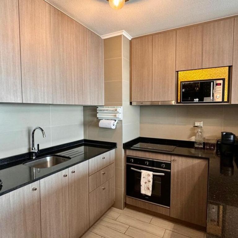 Amy Apartment frente al metro Irarrazaval - Two-Bedroom Apartment - 7