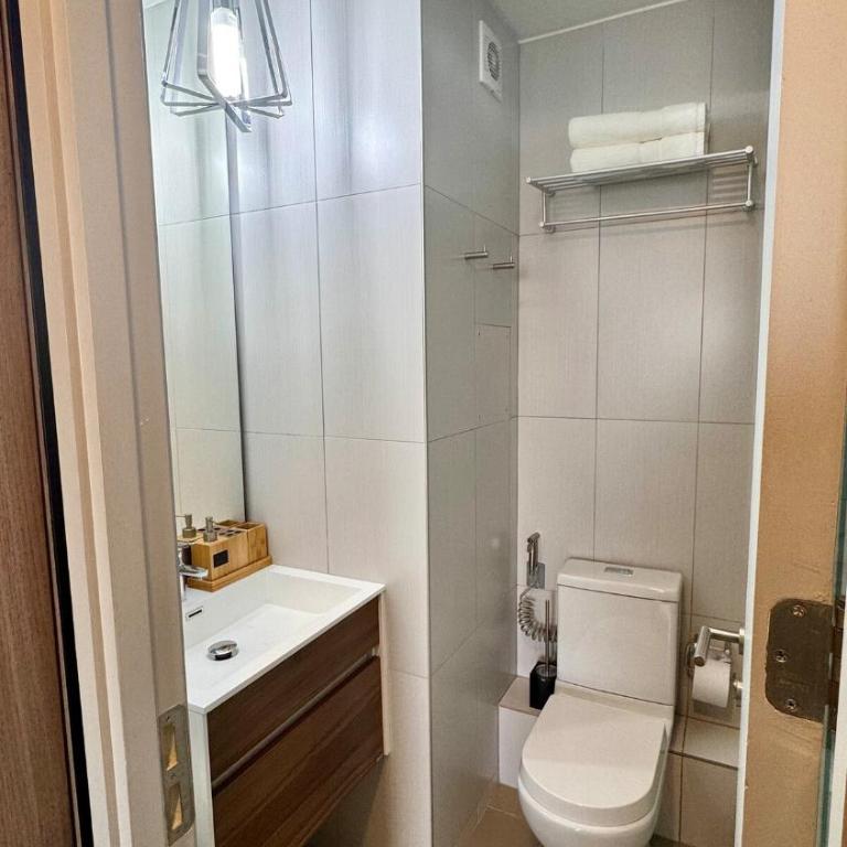 Amy Apartment frente al metro Irarrazaval - Two-Bedroom Apartment - 13