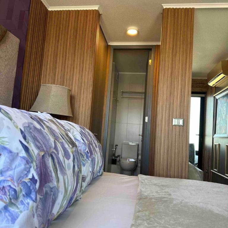 Cerati Apartment frente al metro Irarrazaval - One-Bedroom Apartment - 12