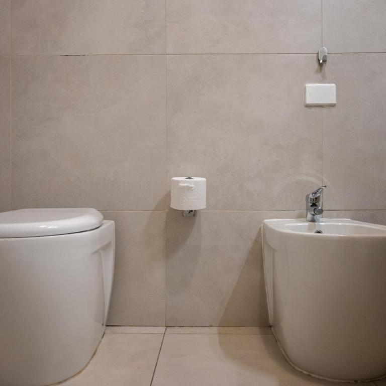 Gate 40 Roma - Triple Room with Private Internal Bathroom - 5
