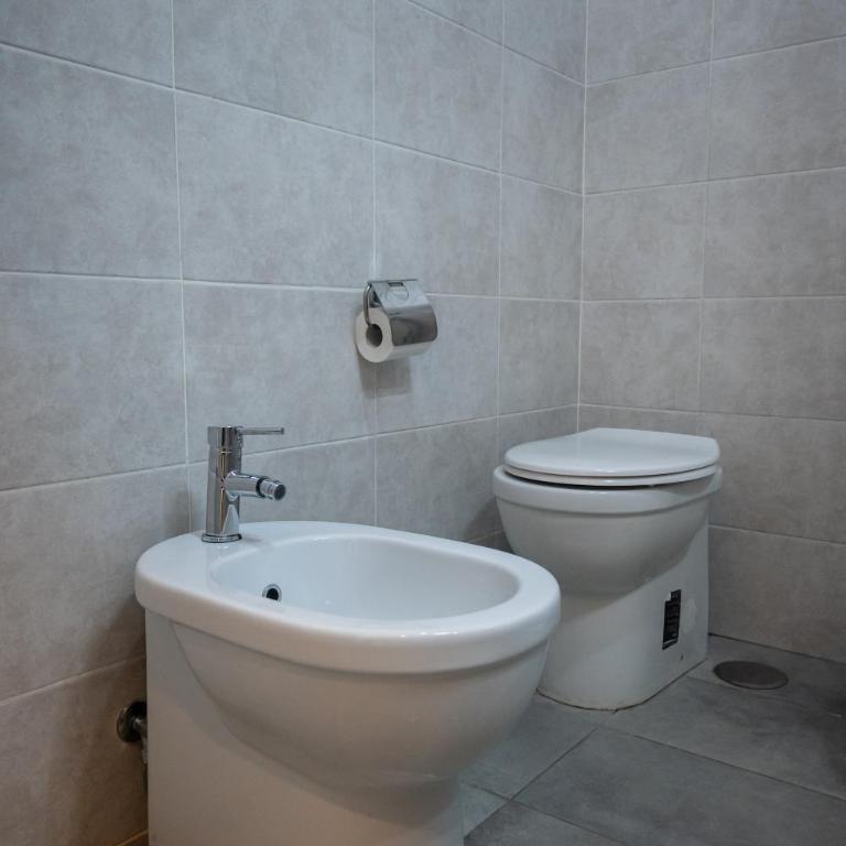 Gate 40 Roma - Single Room with Private Internal Bathroom - 8