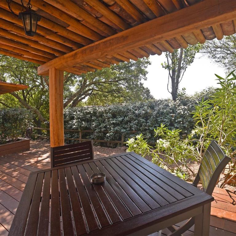 Bungalows Du Maquis - Bungalow 1 Chambre (2 Adultes + 2 Enfants) - 18